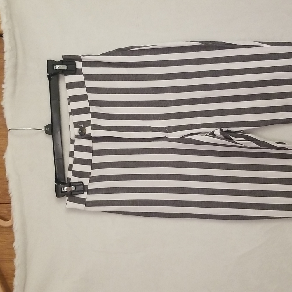 Pants - Picture 4 of 5